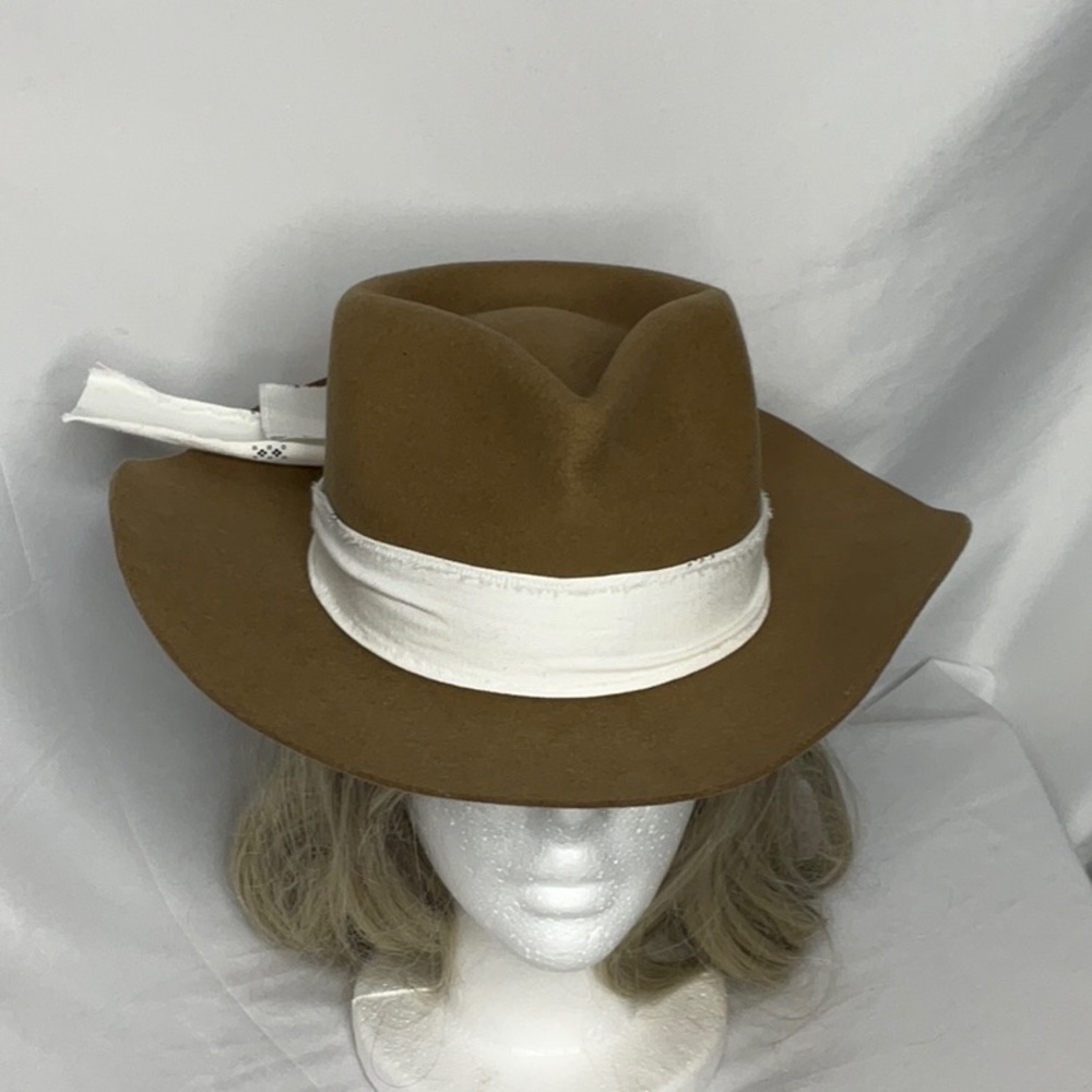 GIGI PIP Zephyr Rancher Hat 100% Australian Wool Brown NWT